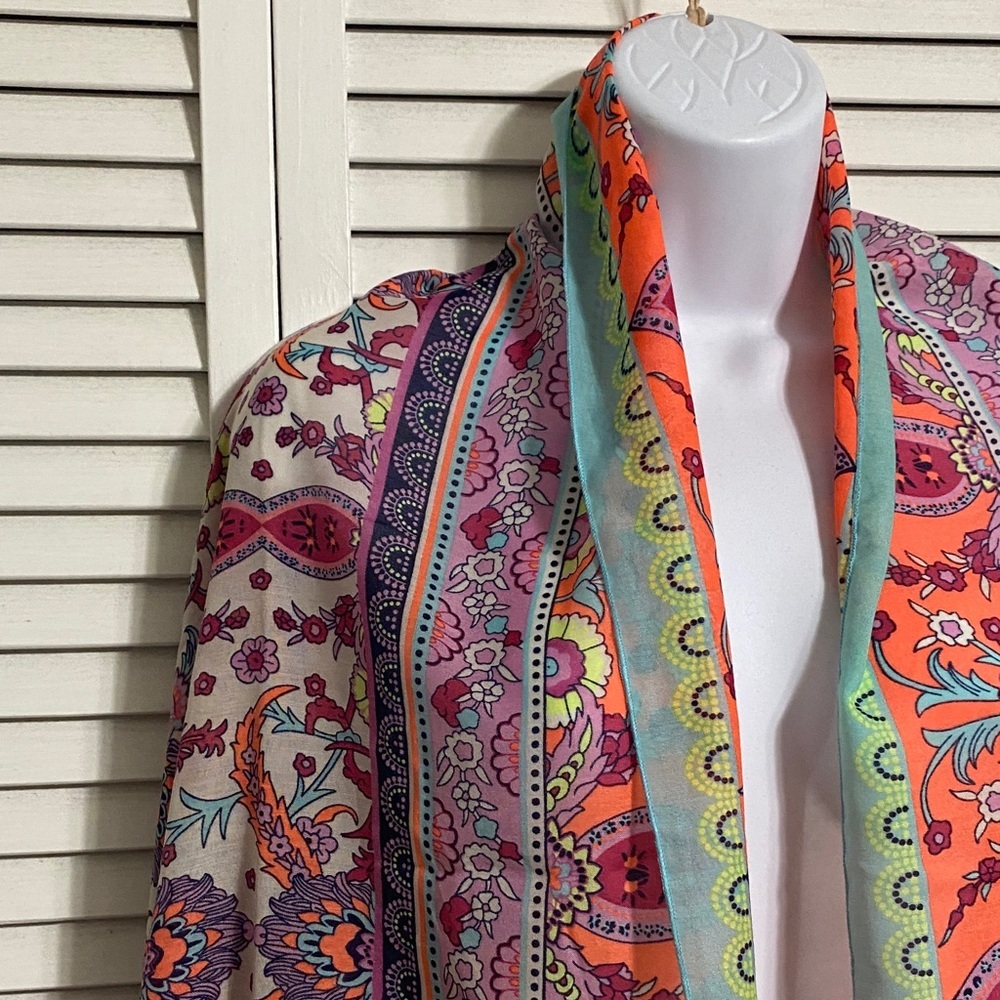 Aldo Colorful Bohemian Scarf with Tassels - Picture 5 of 12